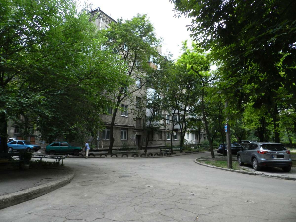 1-room Luxury Apartment on Sobornyi Avenue 174-а, by GrandHome. Center Запорожье Экстерьер фото